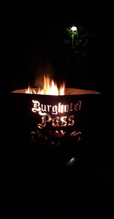 Burghotel Pass Sudlohn Bagian luar foto